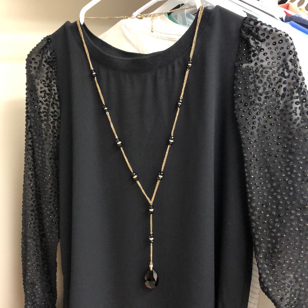 Lovely black and gold necklace - Picture 1 of 3